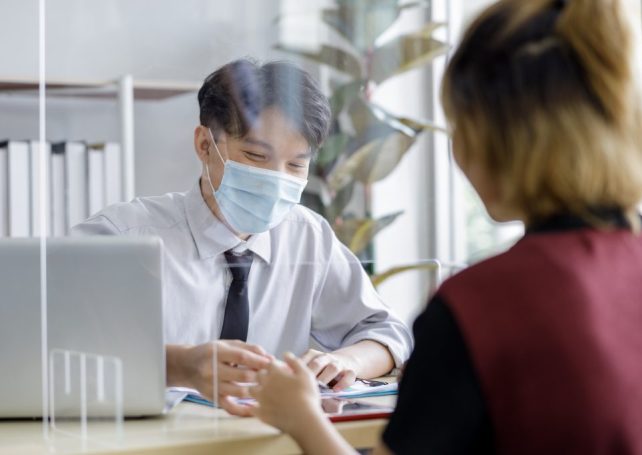 Macao electricity, water and phone companies adjust customer service arrangements