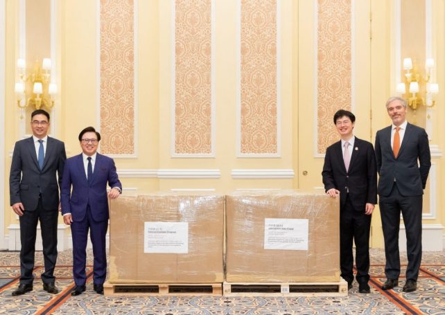 Seven companies vie for six gaming concessions in Macao