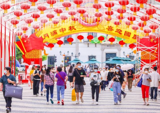 Visitor arrivals hit 23,362 last Friday – best since June