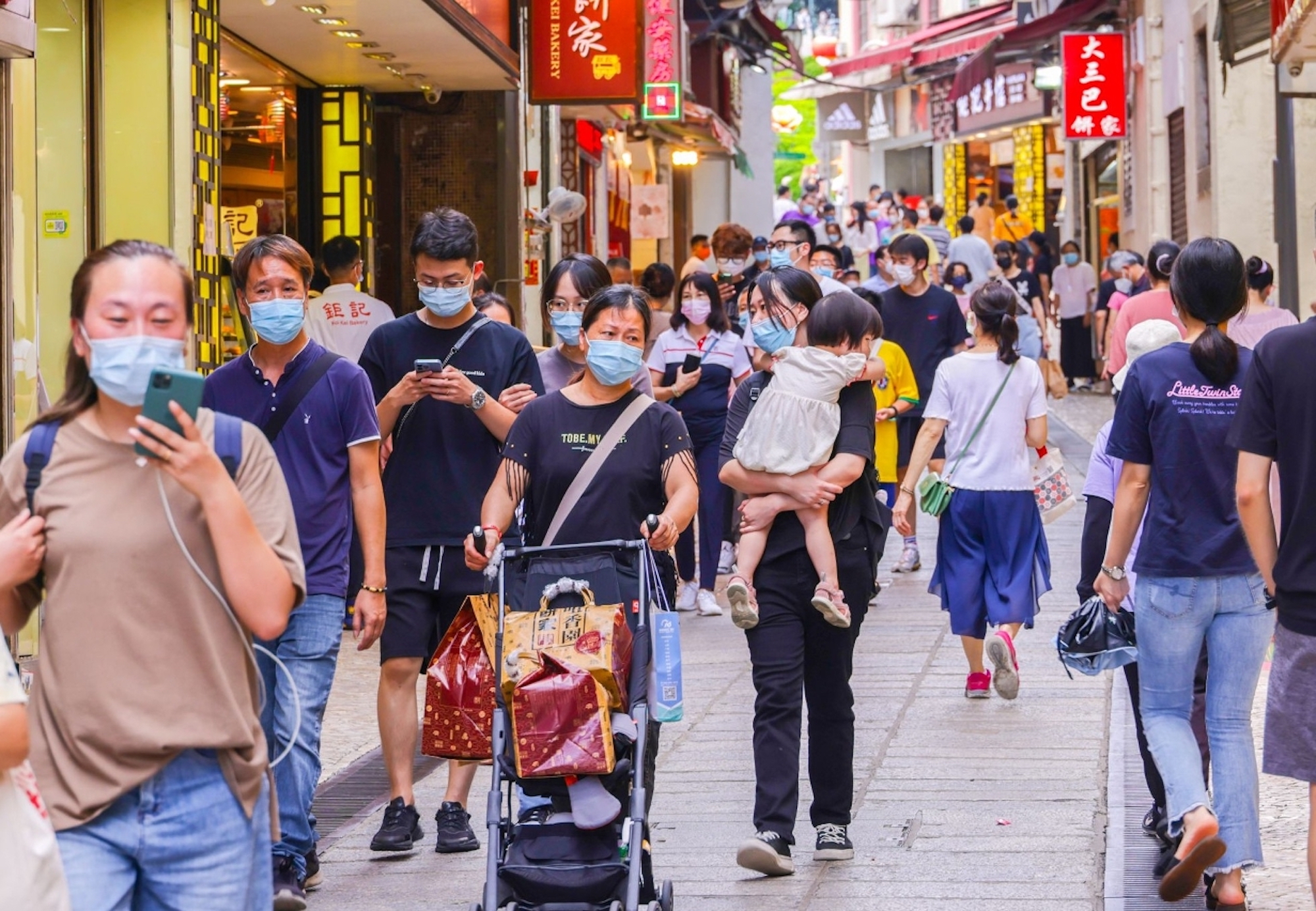 Mainland Chinese tour groups due back in Macao by early November