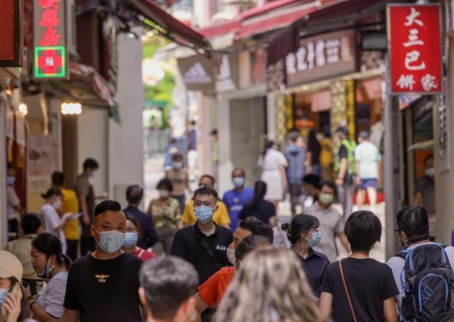 Visitors surge to more than 37,000 on National Day