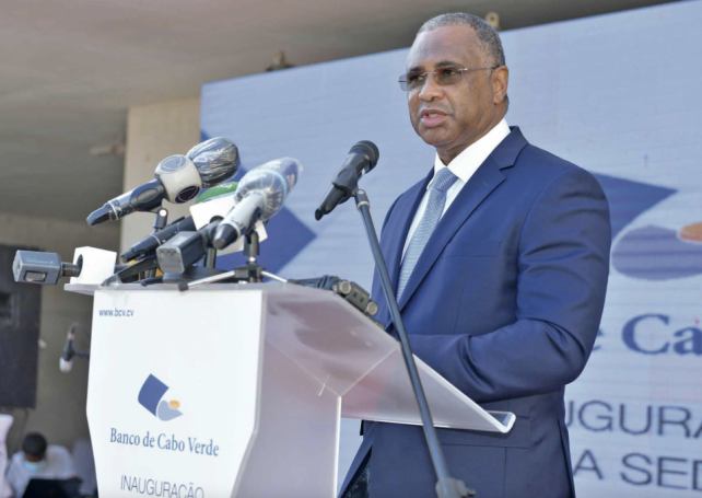 Cabo Verde central bank doubles 2022 GDP growth forecast to 8%