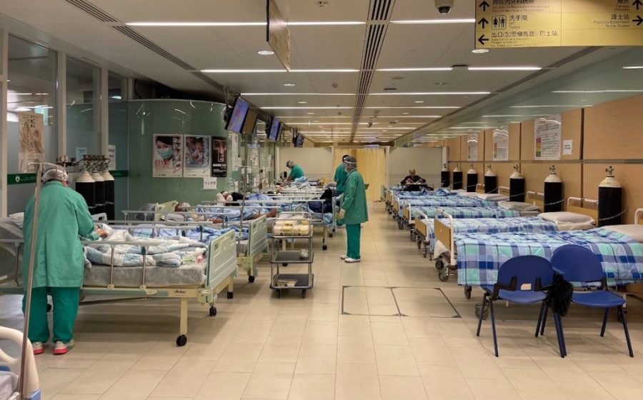 Public hospital adopts emergency measures to cope with surge in Covid-19 patients