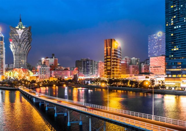 City registered 382 new Covid-19 cases yesterday; Macao hotels can receive positive cases from tomorrow