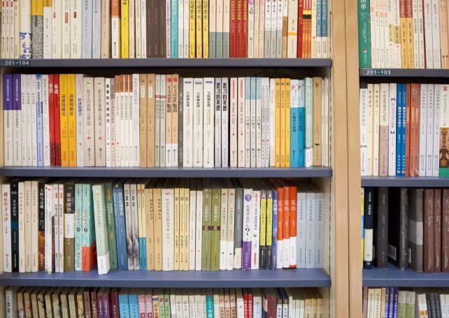 More Chinese texts should be available in Portuguese, lawmaker says