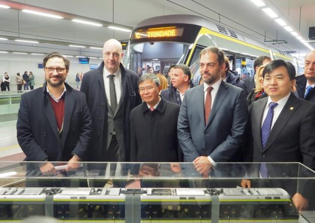 Made-in-China metro trains delivered to Portugal, first in EU