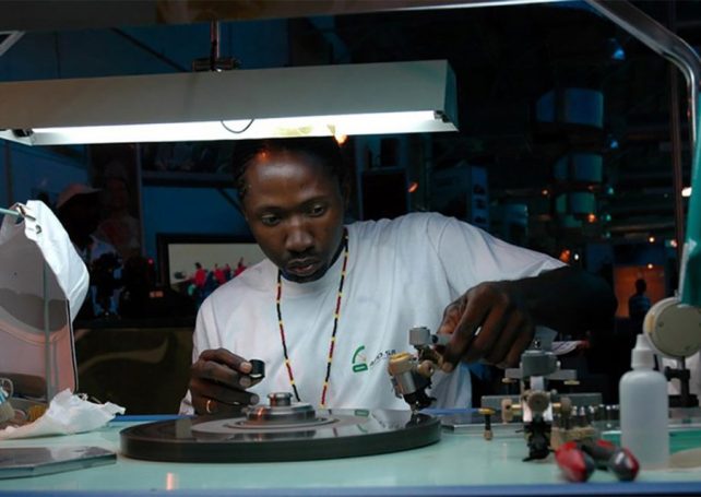 Diamond-cutting investors are promised tax breaks in Angola