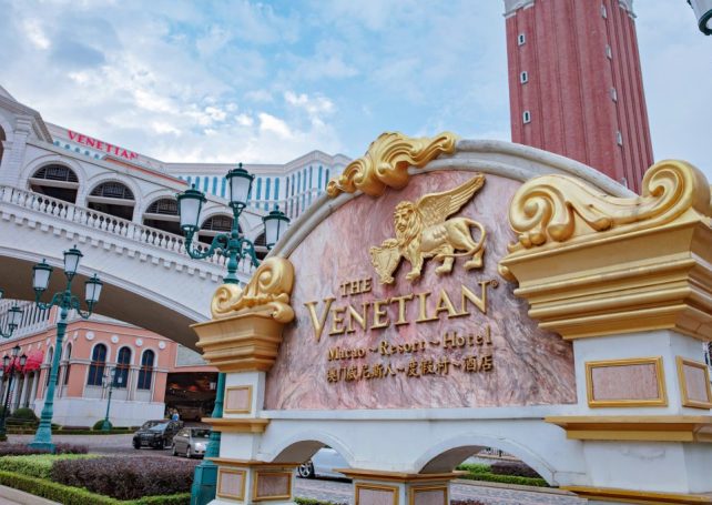 Sands China records US$1.27 billion in net revenues for the first quarter of 2023