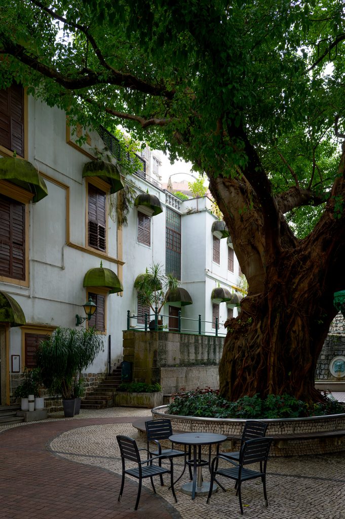 Lilau Square