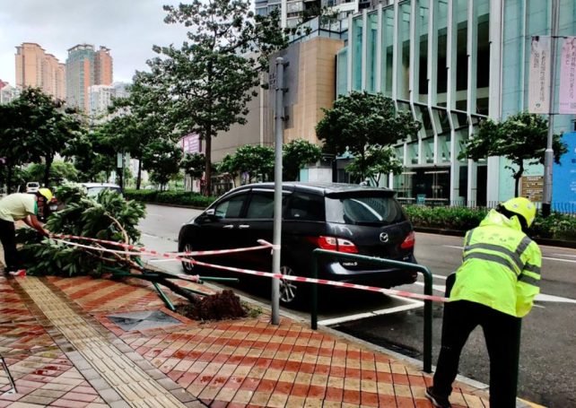 Severe tropical cyclone Talim pounds Macao
