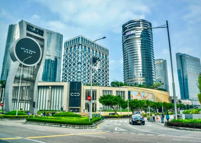 Melco’s losses are getting smaller