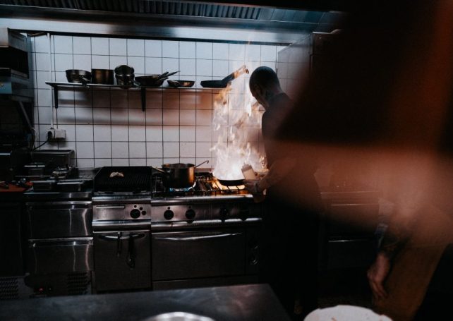 Pay rises and vocational training are not on the menu for Macao’s restaurant workers