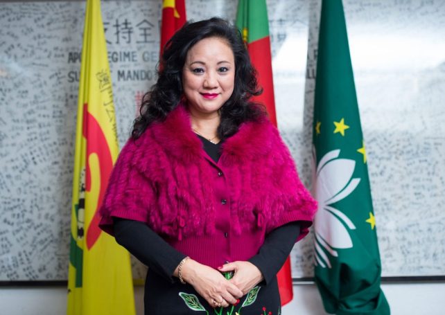 Rita Santos will remain head of the regional council of the Portuguese Communities