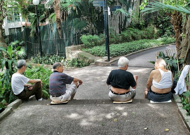 Eligible residents are to get 7000 patacas towards their retirement