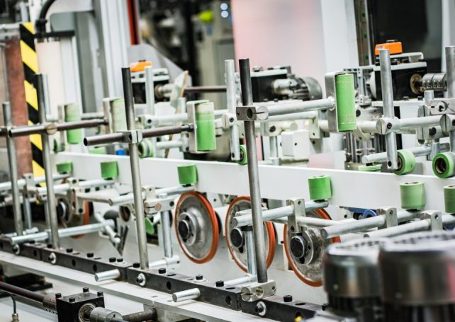 Earnings are slowing for the top 500 manufacturers in Guangdong
