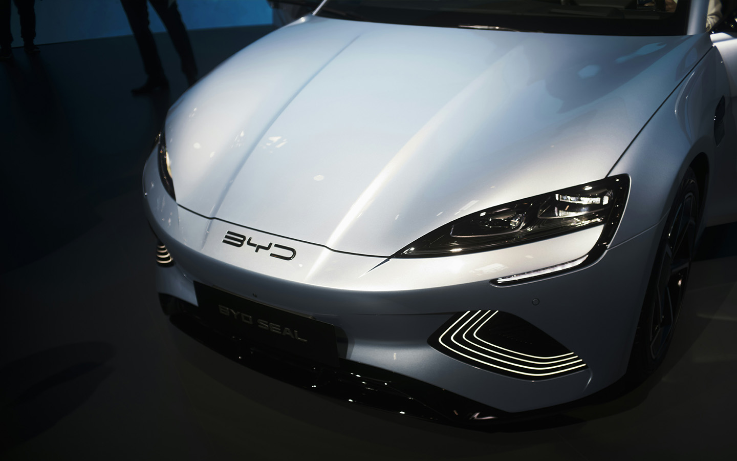 Automakers, analysts and Chinese officials respond to the EU’s electric vehicle tariffs