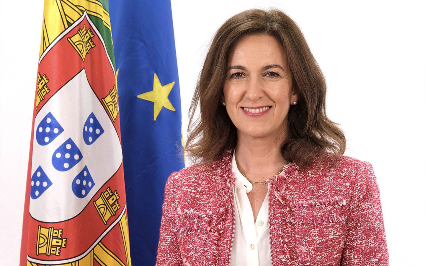 Portugal’s justice minister visits Macao for Camões Day