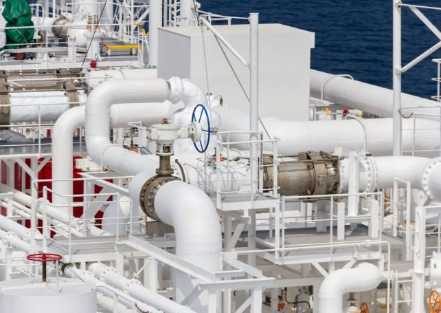 Eni secures investment for a second deep-sea LNG platform in Mozambique