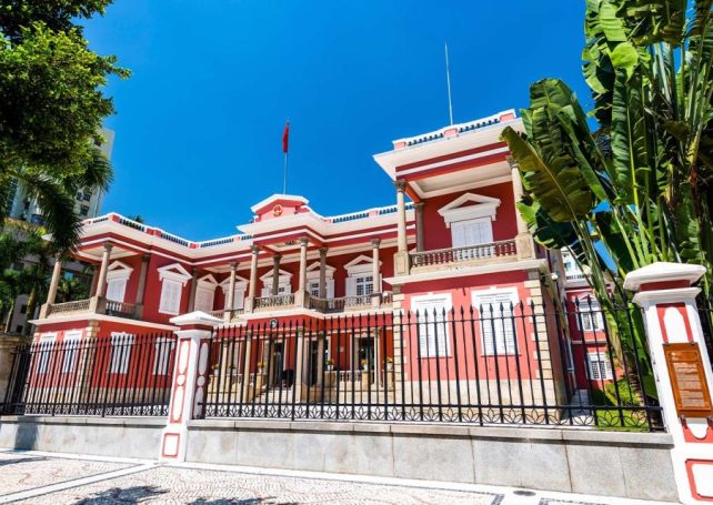 Live music and floral displays this weekend at Government Headquarters